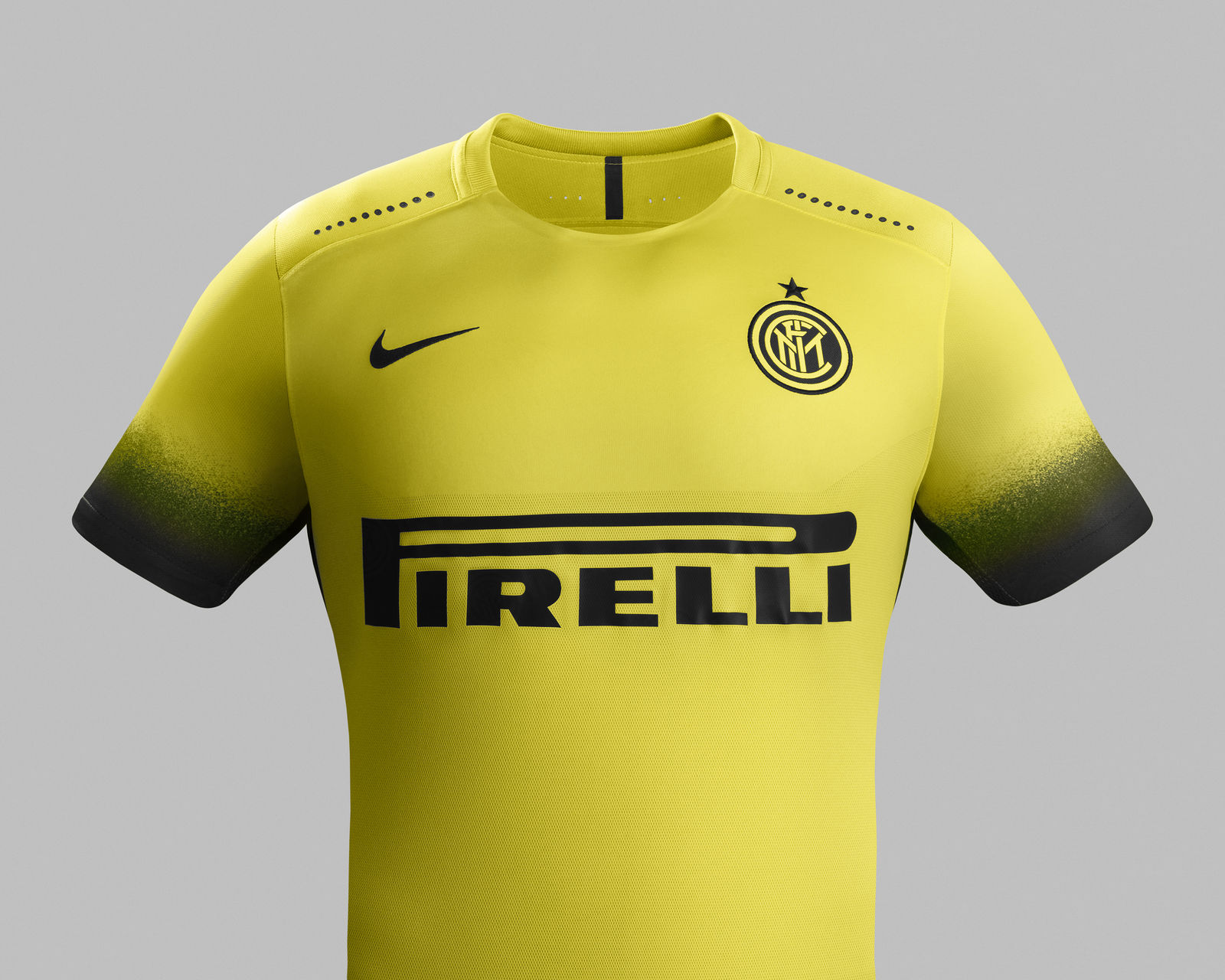 nike store inter