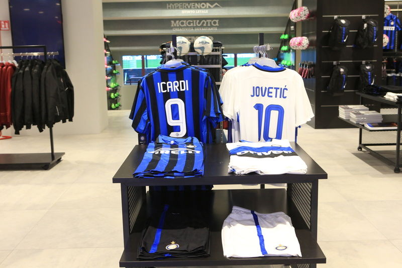 nike store inter